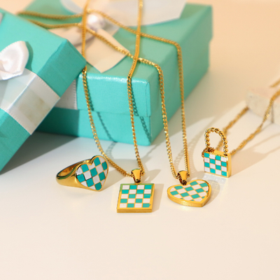 Buy XM20017 18k Gold Plated Stainless Steel Party Jewelry Green and White Chess Plaid Pendant Necklace online manufacture