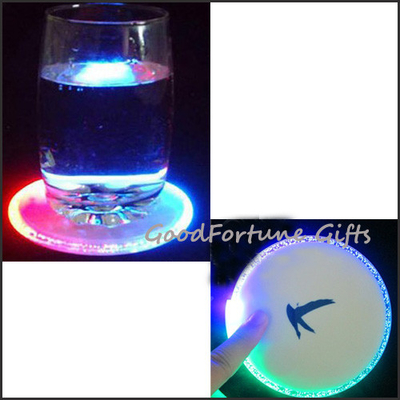 بسته بندی شده دور pp LED نور ضد آب پلاستیک led coaster برای مهمانی عروسی بار