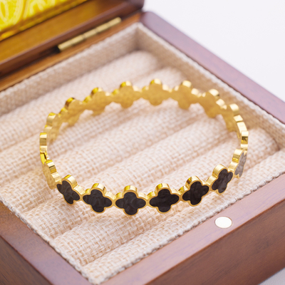 Fashion Non Tarnish Cross Designer Bangles Bracelets Stainless Steel 18K Gold Plated Four Leaf Clover Bracelets Bangles