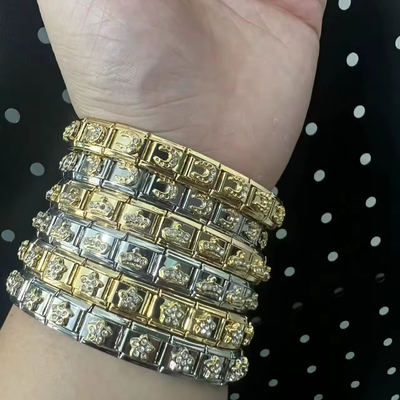 YIWU Gold Lovers Chiếc vòng đeo tay từ thép không gỉ Chiếc vòng đeo tay từ bông hoa bốn lá