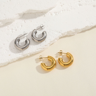 Hot Selling Gold Tone Earrings Hypoallergenic Stainless Steel C Shape Thick Hoop Earrings Simple Design Earrings 18k Gold Plated