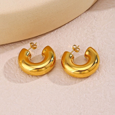 Hip Hop Hollow C-shaped Earrings Stainless Steel Gold Plated Personality All-matching Geometric Earrings for Women Jewelry