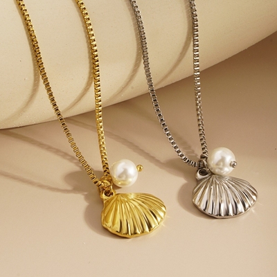 New 18K Gold Plated Necklaces Accessories Stainless Steel Popular Shell Pearl Necklace