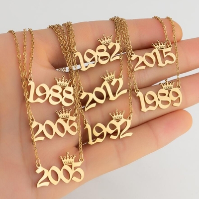 Popular Birth Year Necklace 18K Gold Plated Stainless Steel Vintage Birth Year Necklace With Crown